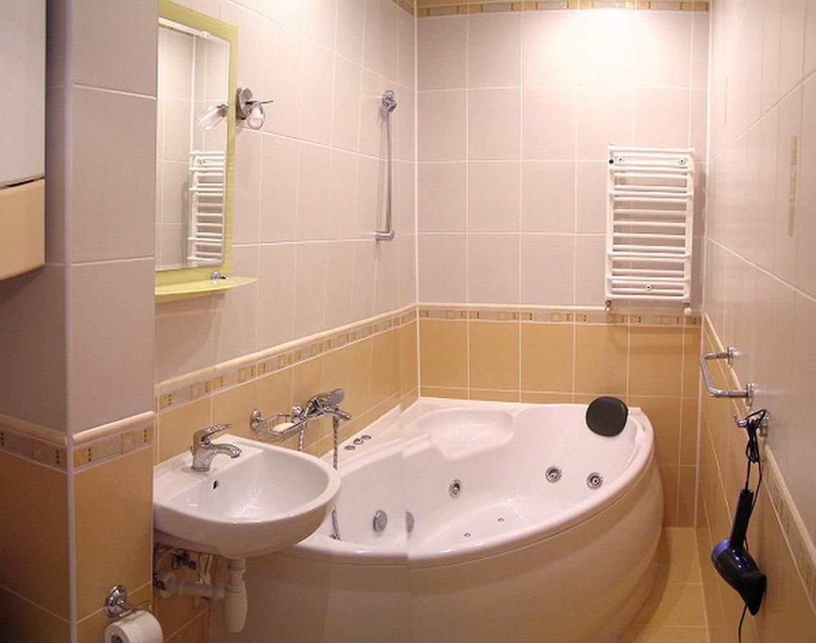 Park Apartment Лвив Екстериор снимка